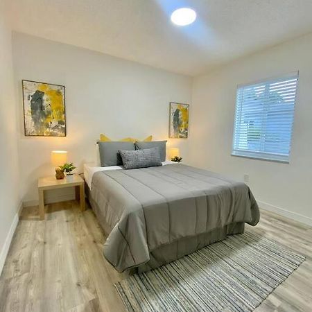 Beautiful & Relax Family House 2/1- Free Parking Villa Miami Luaran gambar