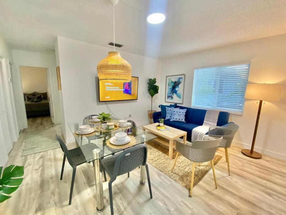Beautiful & Relax Family House 2/1- Free Parking Villa Miami Luaran gambar